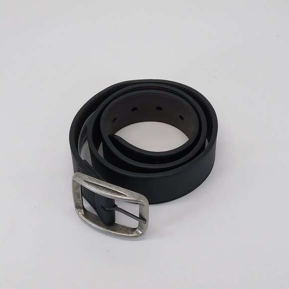 Men Belt Size S/30-32 Black/Brown Perforated Synthetic Leather Hand Crafted  NWT - Picture 1 of 9